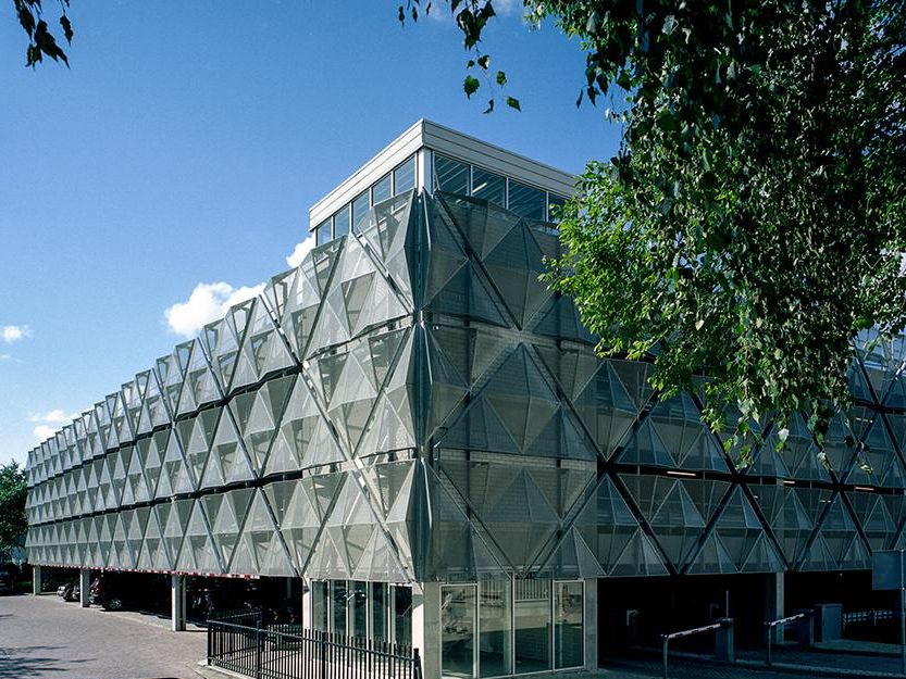Parkhaus_Eindhooven_01