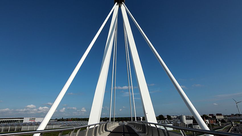 Fahrradbruecke Naaldwijk NL